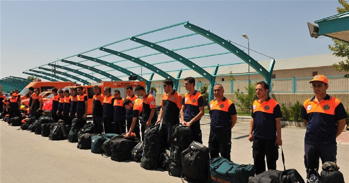 إسرائيل تمنع فريق الإغاثة التركي من دخول غزة للبحث عن جثث المفقودين